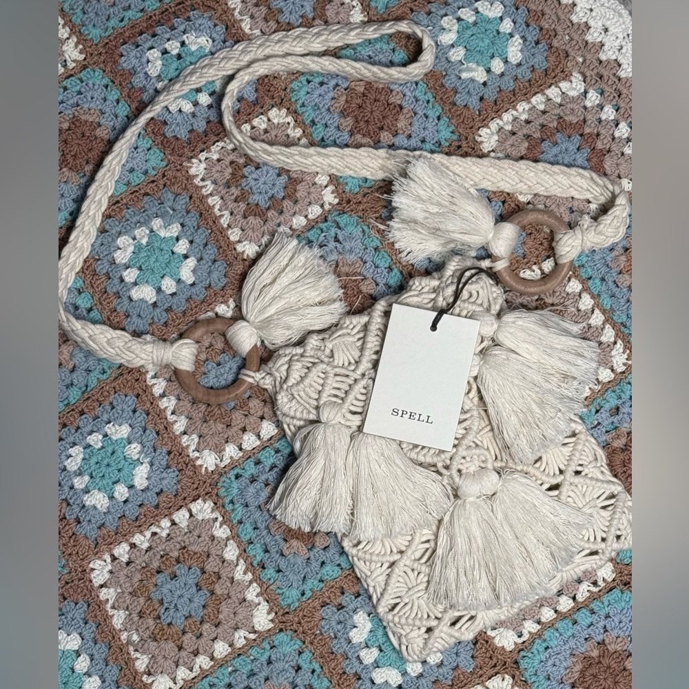 NWT Spell Flora Macrame Crossbody Bag Neutral Hard to Find